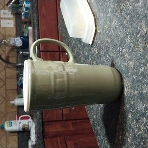 Longaberger travel mug- green